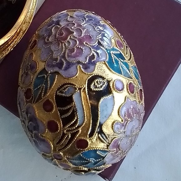 Cloisonné Egg Enamel ornament with Chinese design inside Egg Shell - 2 pieces - Picture 13 of 14